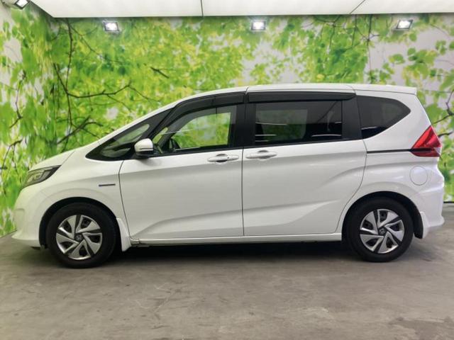 フリードハイブリッド ハイブリッドＧホンダセンシング　保証書／純正　ＳＤナビ／ホンダセンシング／両側電動スライドドア／車線逸脱防止支援システム／ヘッドランプ　ＬＥＤ／Ｂｌｕｅｔｏｏｔｈ接続／ＥＴＣ／ＥＢＤ付ＡＢＳ／横滑り防止装置／アイドリングストップ（2枚目）