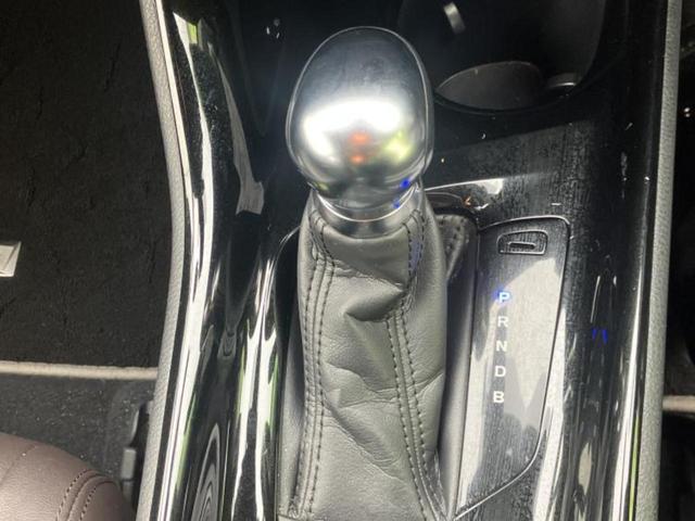 C-HR G LEDエディション 保証書/純正 9インチ SDナビ/トヨタセーフティセンス/シートヒーター 前席/車線逸脱防止支援システム/シート ハーフレザー/ヘッドランプ LED/USBジャック/Bluetooth接続/ETC(18枚目)