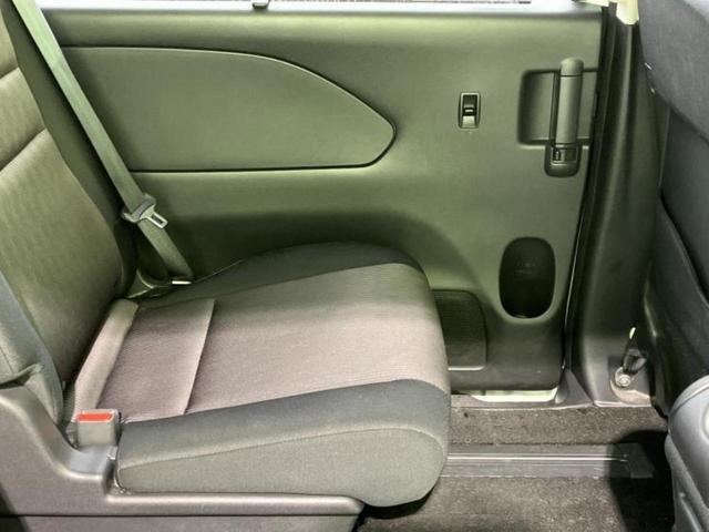 セレナ ハイウェイスターVセレクション 新品タイヤ/純正 9インチ SDナビ/フリップダウンモニター/衝突安全装置/両側電動スライドドア/アラウンドビューモニター/車線逸脱防止支援システム/ヘッドランプ LED/Bluetooth接続(25枚目)