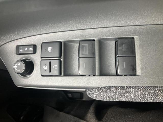 シエンタ ハイブリッドZ 保証書/ディスプレイオーディオ/衝突安全装置/両側電動スライドドア/全方位モニター/車線逸脱防止支援システム/ヘッドランプ LED/USBジャック/Bluetooth接続/ETC/EBD付ABS(30枚目)