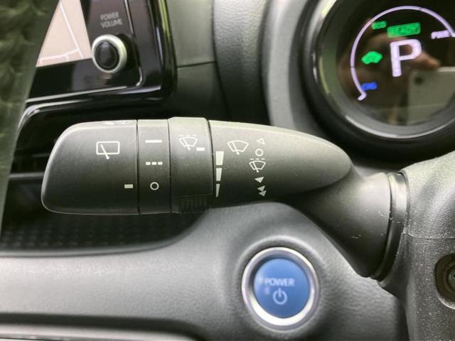 ヤリス ハイブリッドＺ　保証書／ディスプレイオーディオ＋ナビ８インチ／衝突安全装置／シートヒーター／車線逸脱防止支援システム／ドライブレコーダー　前後／ヘッドランプ　ＬＥＤ／ＥＴＣ／ＥＢＤ付ＡＢＳ／横滑り防止装置　ドラレコ（17枚目）