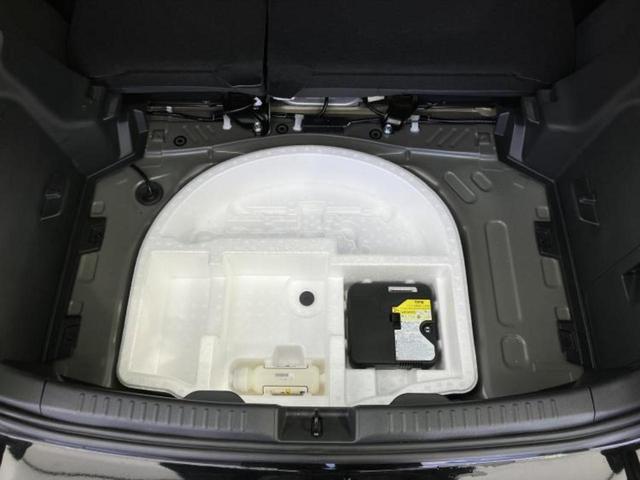 ヤリス ハイブリッドＺ　保証書／ディスプレイオーディオ＋ナビ８インチ／衝突安全装置／シートヒーター／車線逸脱防止支援システム／ドライブレコーダー　前後／ヘッドランプ　ＬＥＤ／ＥＴＣ／ＥＢＤ付ＡＢＳ／横滑り防止装置　ドラレコ（24枚目）