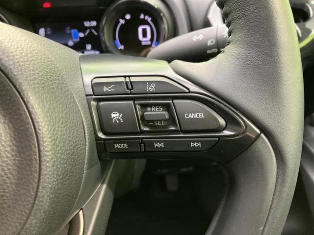 ヤリス ハイブリッドＺ　保証書／ディスプレイオーディオ＋ナビ８インチ／衝突安全装置／シートヒーター／車線逸脱防止支援システム／ドライブレコーダー　前後／ヘッドランプ　ＬＥＤ／ＥＴＣ／ＥＢＤ付ＡＢＳ／横滑り防止装置　ドラレコ（27枚目）