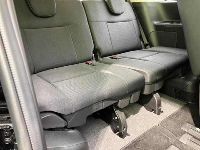 セレナ ｅパワーハイウェイスターＶ　新品タイヤ／保証書／純正　ＳＤナビ／インテリジェントルームミラー／衝突安全装置／両側電動スライドドア／アラウンドビューモニター／車線逸脱防止支援システム／プロパイロット／ヘッドランプ　ＬＥＤ　ＥＴＣ（6枚目）