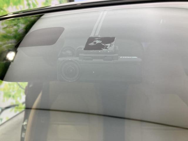 コペン ローブ　保証書／純正　ＳＤナビ／シートヒーター／シート　ハーフレザー／ヘッドランプ　ＬＥＤ／Ｂｌｕｅｔｏｏｔｈ接続／ＥＴＣ／ＥＢＤ付ＡＢＳ／横滑り防止装置／フルセグＴＶ／ＤＶＤ／エアバッグ　運転席　ＤＶＤ再生（28枚目）