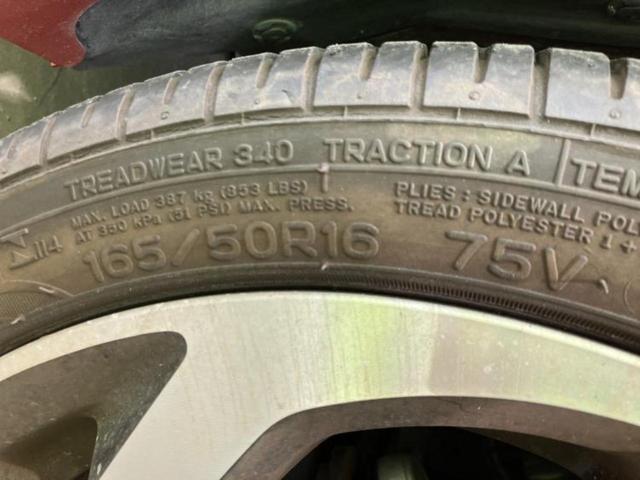 コペン ローブ　保証書／純正　ＳＤナビ／シートヒーター／シート　ハーフレザー／ヘッドランプ　ＬＥＤ／Ｂｌｕｅｔｏｏｔｈ接続／ＥＴＣ／ＥＢＤ付ＡＢＳ／横滑り防止装置／フルセグＴＶ／ＤＶＤ／エアバッグ　運転席　ＤＶＤ再生（37枚目）