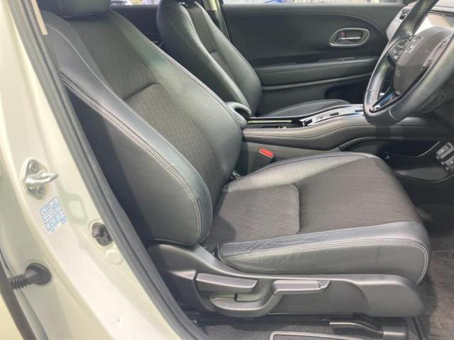 ヴェゼル ハイブリッドＺ・ホンダセンシング　社外　８インチ　ＳＤナビ／シティーブレーキアクティブシステム（ホンダ）／シートヒーター／車線逸脱防止支援システム／シート　ハーフレザー／ドライブレコーダー　前後／ヘッドランプ　ＬＥＤ　バックカメラ（4枚目）