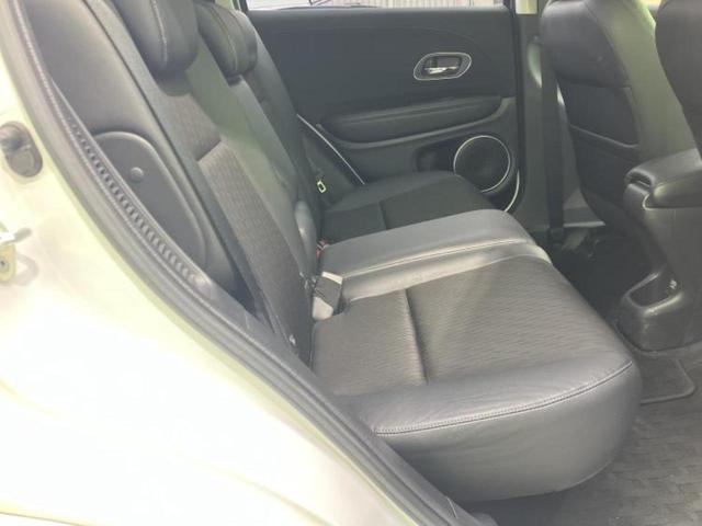 ヴェゼル ハイブリッドＺ・ホンダセンシング　社外　８インチ　ＳＤナビ／シティーブレーキアクティブシステム（ホンダ）／シートヒーター／車線逸脱防止支援システム／シート　ハーフレザー／ドライブレコーダー　前後／ヘッドランプ　ＬＥＤ　バックカメラ（5枚目）