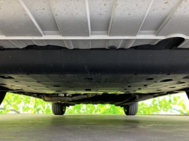 ヴェゼル ハイブリッドＺ・ホンダセンシング　社外　８インチ　ＳＤナビ／シティーブレーキアクティブシステム（ホンダ）／シートヒーター／車線逸脱防止支援システム／シート　ハーフレザー／ドライブレコーダー　前後／ヘッドランプ　ＬＥＤ　バックカメラ（43枚目）