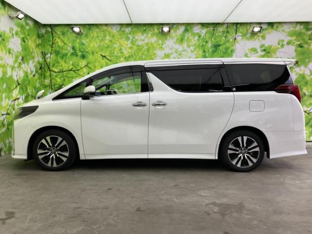 アルファード Ｓ　Ｃパッケージ　新品タイヤ／ディスプレイオーディオ＋ナビ９インチ／フリップダウンモニター　純正　１２．１インチ／デジタルインナーミラー／トヨタセーフティセンス／両側電動スライドドア／シートヒーター　前席　バックカメラ（2枚目）