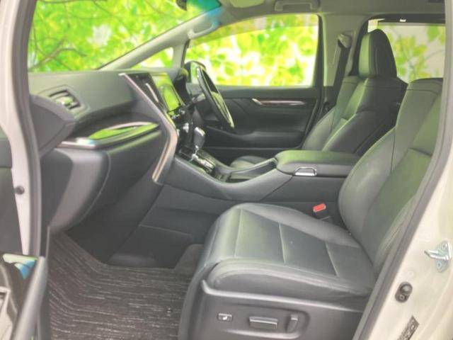 アルファード Ｓ　Ｃパッケージ　新品タイヤ／ディスプレイオーディオ＋ナビ９インチ／フリップダウンモニター　純正　１２．１インチ／デジタルインナーミラー／トヨタセーフティセンス／両側電動スライドドア／シートヒーター　前席　バックカメラ（7枚目）