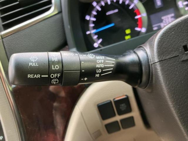 ヴェルファイア ２．４Ｖ　モデリスタエアロ／保証書／純正　ＳＤナビ／フリップダウンモニター／両側電動スライドドア／ヘッドランプ　ＨＩＤ／Ｂｌｕｅｔｏｏｔｈ接続／ＥＴＣ／ＥＢＤ付ＡＢＳ／横滑り防止装置／アイドリングストップ（17枚目）