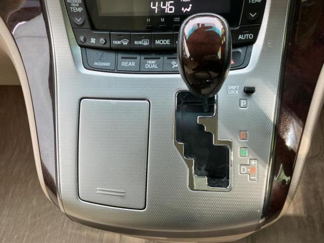 ヴェルファイア ２．４Ｖ　モデリスタエアロ／保証書／純正　ＳＤナビ／フリップダウンモニター／両側電動スライドドア／ヘッドランプ　ＨＩＤ／Ｂｌｕｅｔｏｏｔｈ接続／ＥＴＣ／ＥＢＤ付ＡＢＳ／横滑り防止装置／アイドリングストップ（18枚目）