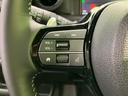 ターボコーディネートスタイル２トーン　保証書／純正　９インチ　ナビ／ホンダセンシング／両側電動スライドドア／シートヒーター　前席／マルチビューカメラシステム／車線逸脱防止支援システム／登録済未使用車／ヘッドランプ　ＬＥＤ　禁煙車（25枚目）