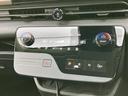 温度や風量を調整し、快適な車内空間を実現します。操作も簡単で、すぐに好みの温度に設定できます。