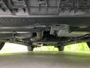 車両前方側の下廻り画像です。エンジン付近から車両中央部までの状態を確認いただけます。◆ご購入前に気になる下廻りの様子を把握したい方は、店頭スタッフまでお問い合わせ下さい。