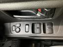 日々の運転を支えるスイッチ類を備えています。わかりやすく操作でき、快適なドライブをサポートするでしょう。