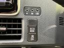 ECOモードとオフの切り替えスイッチ。燃費を意識した運転から、パワフルな走行まで、シーンに合わせて選択できます。運転の楽しさを広げます。