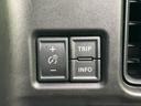 明るさ調整やトリップ情報など、運転に必要な情報を表示。見やすい表示で、運転中の確認がスムーズに行えます。情報表示で快適なドライブを。