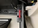 高速道路の料金所をスムーズに通過できるETC車載器が搭載。お財布にも、時間にも優しい機能です。