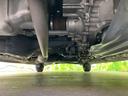 車両前方側の下廻り画像です。エンジン付近から車両中央部までの状態を確認いただけます。◆ご購入前に気になる下廻りの様子を把握したい方は、店頭スタッフまでお問い合わせ下さい。