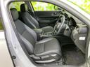 ヴェゼル eHEV Z 純正 SDナビ/ホンダセンシング/シートヒーター 前席/車線逸脱防止支援システム/電動バックドア/ドライブレコーダー 純正/ヘッドランプ LED/USBジャック/Bluetooth接続 中古車画像_4