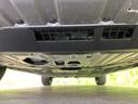 車両前方側の下廻り画像です。エンジン付近から車両中央部までの状態を確認いただけます。◆ご購入前に気になる下廻りの様子を把握したい方は、店頭スタッフまでお問い合わせ下さい。