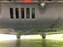 車両前方側の下廻り画像です。エンジン付近から車両中央部までの状態を確認いただけます。◆ご購入前に気になる下廻りの様子を把握したい方は、店頭スタッフまでお問い合わせ下さい。