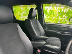 「この車の写真をもっと見たい」「状態が気になる」「この装備はついている？」どんな小さな疑問でもお気軽にお問い合わせください！ 4