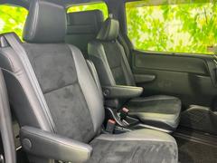 ＷＥＣＡＲＳではほぼ毎日新しい在庫車両を入荷しております！お客様のこだわりを叶える１台がきっとＷＥＣＡＲＳにあるはずです！ 5