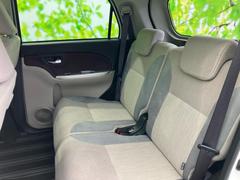 ＷＥＣＡＲＳでは各商談席に大型モニターをご用意しております！見やすい大画面でゆったりと全国の在庫をご覧いただけます！是非ご来店お待ちしております！ 7