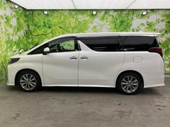 �������ܥǥ��饤�󤬺�Ω�ġ��������줿���륨�åȡ�������ǽ���θ�����ǥ����󤬡����������ذ���Ω�Ƥޤ��� 2