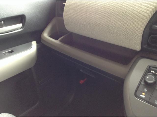 フリード エアー　Ｈｏｎｄａ　ＳＥＮＳＩＮＧ　純正フルセグナビ　Ｂカメラ　両側電動スライドドア　スマートキー　アイドリングストップ　ＥＴＣ　ＥＣＳ　ＡＣＣ　ＬＥＤヘッドライト（30枚目）