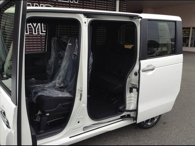 N-BOXカスタム ベースグレード Honda SENSING 両側スライド片側電動ドア スマートキー シートヒーター ACC ECS LEDヘッドライト(10枚目)