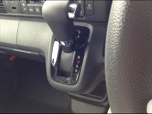 N-BOXカスタム ベースグレード Honda SENSING 両側スライド片側電動ドア スマートキー シートヒーター ACC ECS LEDヘッドライト(28枚目)