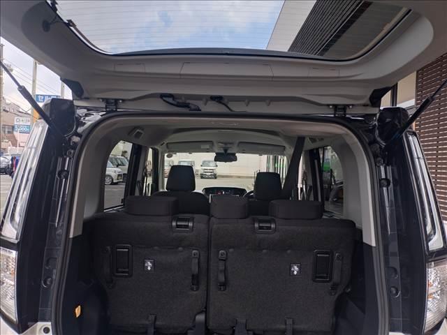 ルーミー カスタムＧ－Ｔ　純正ディスプレイオーディオ・バックカメラ　両側電動スライドドア　スマートキー　衝突被害軽減ブレーキ　アイドリングストップ　ＥＣＳ　ＡＣＣ　クリアランスソナー　ＬＥＤヘッドライト（13枚目）