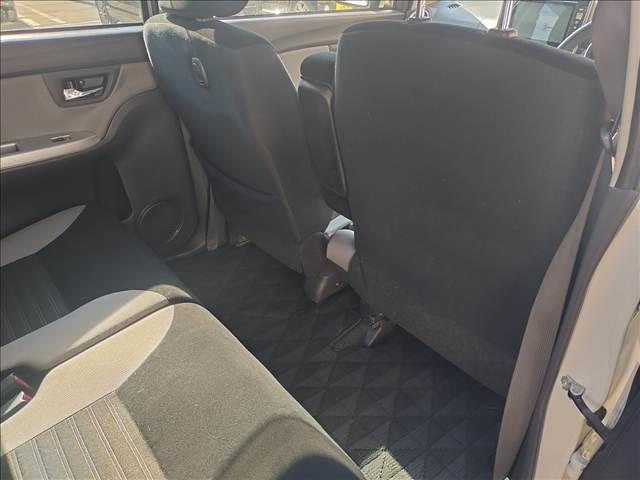 メンテナンス等でお待ちの際も店内でゆっくり過ごせます♪