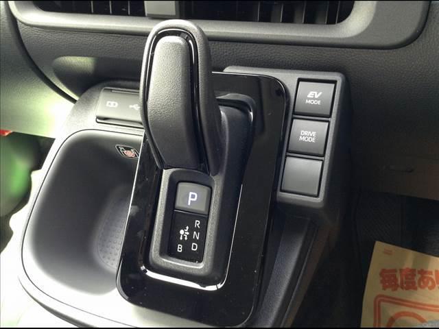 シエンタ ＨＹＢＲＩＤ　Ｚ　７人乗り（11枚目）