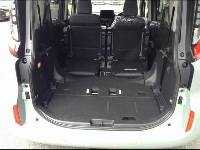 シエンタ ＨＹＢＲＩＤ　Ｚ　７人乗り（33枚目）