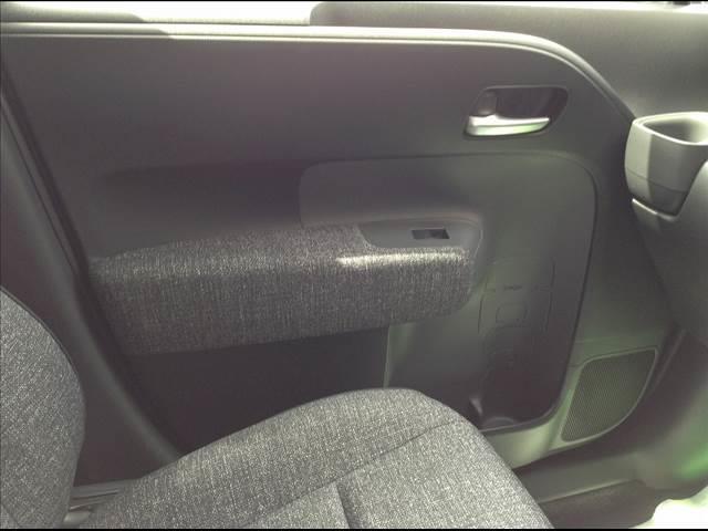 シエンタ ＨＹＢＲＩＤ　Ｚ　７人乗り（52枚目）