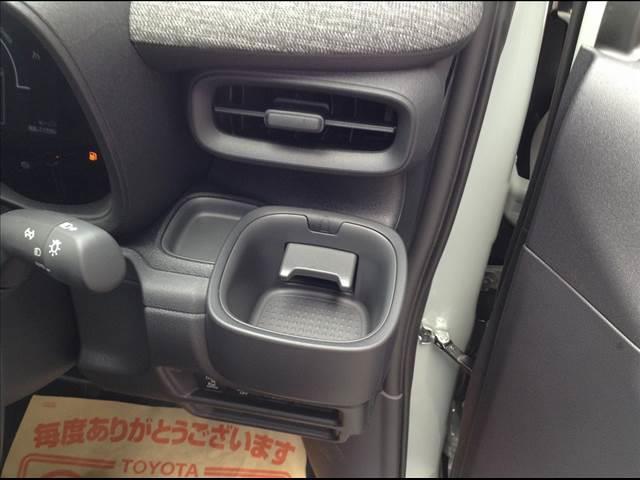 シエンタ ＨＹＢＲＩＤ　Ｚ　７人乗り（65枚目）