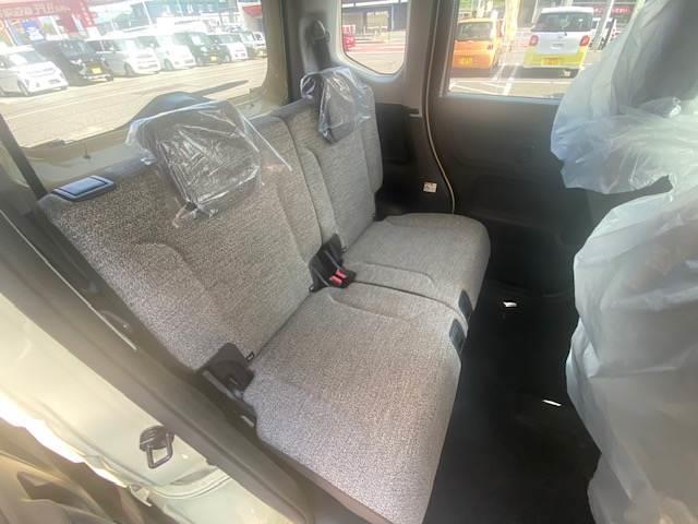 スペーシア ハイブリッドＧ　両側スライドドア　衝突被害軽減ブレーキ　スマートキー　アイドリングストップ　ＥＣＳ　ＬＥＤヘッドライト（13枚目）