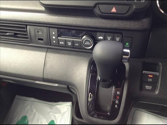 Ｎ－ＢＯＸカスタム ベースグレード　Ｈｏｎｄａ　ＳＥＮＳＩＮＧ　両側スライド片側電動ドア　スマートキー　シートヒーター　ＡＣＣ　ＥＣＳ　ＬＥＤヘッドライト（28枚目）