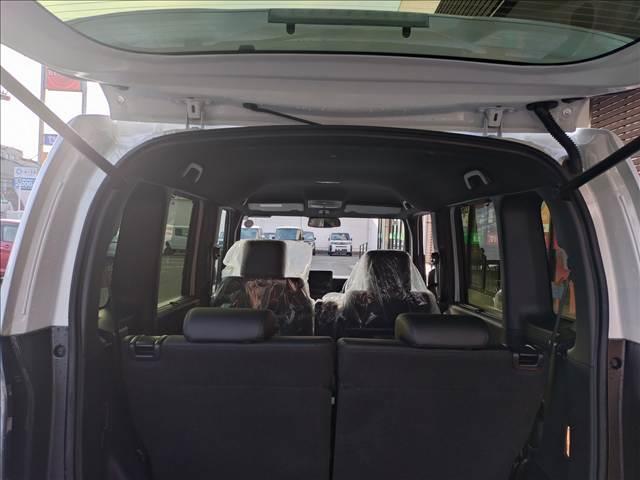 Ｎ－ＢＯＸカスタム ターボ　Ｈｏｎｄａ　ＳＥＮＳＩＮＧ　両側電動スライドドア　スマートキー　クリアランスソナー　アイドリングストップ　ＥＣＳ　ＡＣＣ　ＬＥＤヘッドライト　ＭＴモード付（13枚目）