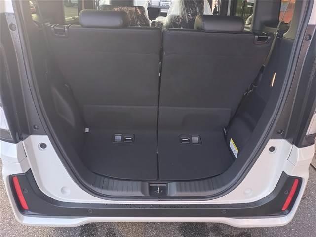 Ｎ－ＢＯＸカスタム ターボ　Ｈｏｎｄａ　ＳＥＮＳＩＮＧ　両側電動スライドドア　スマートキー　クリアランスソナー　アイドリングストップ　ＥＣＳ　ＡＣＣ　ＬＥＤヘッドライト　ＭＴモード付（14枚目）