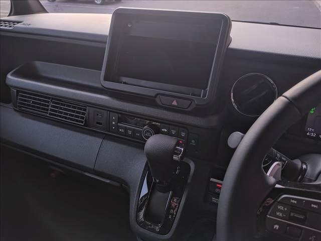Ｎ－ＢＯＸカスタム ターボ　Ｈｏｎｄａ　ＳＥＮＳＩＮＧ　両側電動スライドドア　スマートキー　クリアランスソナー　アイドリングストップ　ＥＣＳ　ＡＣＣ　ＬＥＤヘッドライト　ＭＴモード付（24枚目）