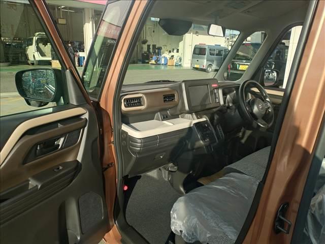 スペーシア ハイブリッドＧ　両側スライドドア　衝突被害軽減ブレーキ　スマートキー　アイドリングストップ　ＥＣＳ　ＬＥＤヘッドライト（12枚目）