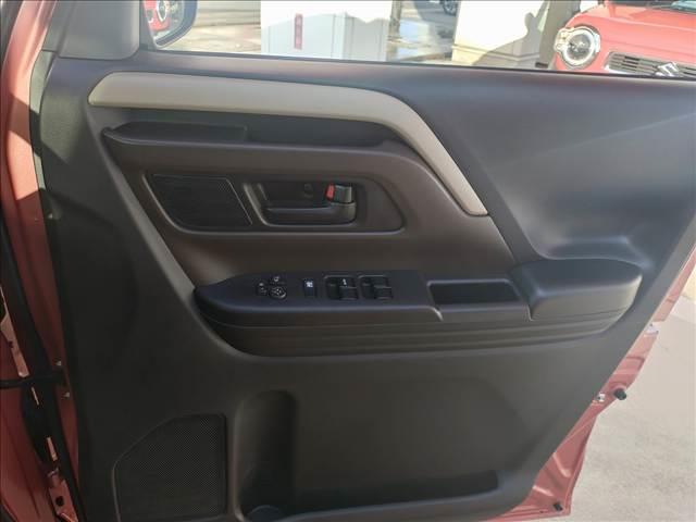 スペーシア ハイブリッドＸ　両側電動スライドドア　衝突被害軽減ブレーキ　スマートキー　車線逸脱防止装置　クリアランスソナー　アイドリングストップ　ＥＣＳ　ＬＥＤヘッドライト（37枚目）