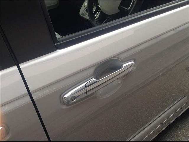 ���݂����̂��Ԃ̍���E����������Ȃ��Ă���܂��B�����X���A���̏�ő�����B�[���̍���z�ɂ����҉������I