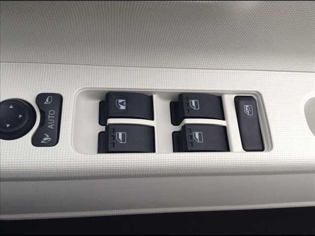 �y�����I�ȃV�X�e�����ōŏ��l���̃X�^�b�t�ŉ^�c���l����ጸ�z